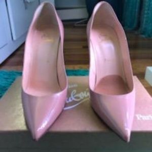 Christian Louboutin Authentic Pumps